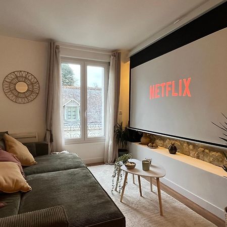 Duplex Cinema - Centre Historique Tours Apartment Bagian luar foto