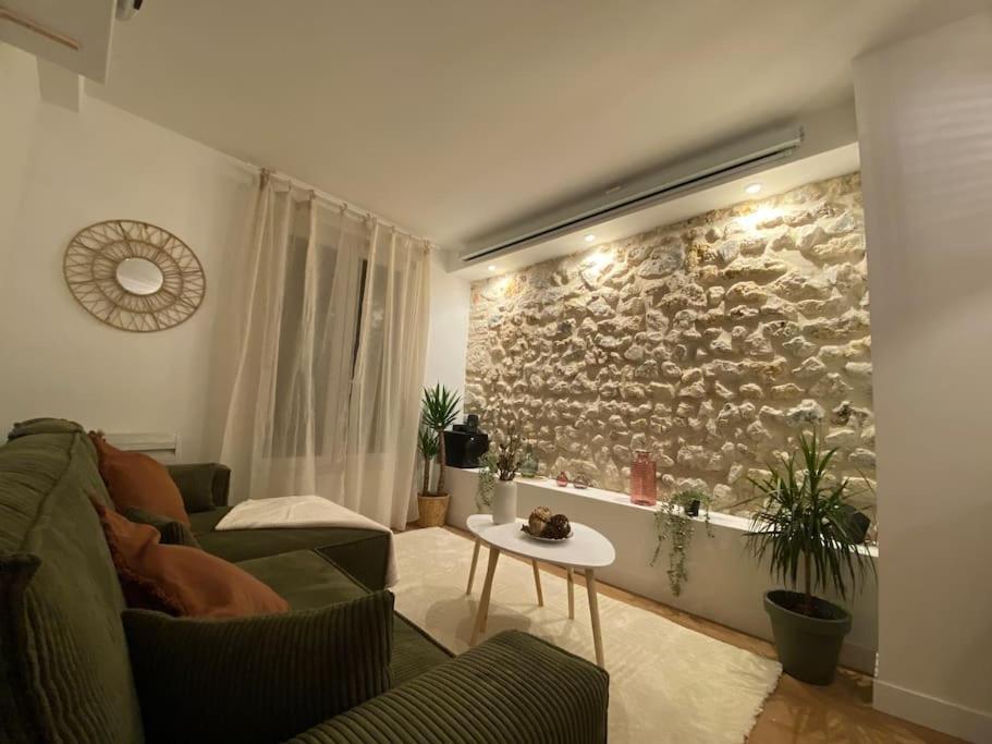 Duplex Cinema - Centre Historique Tours Apartment Bagian luar foto