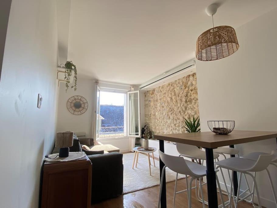 Duplex Cinema - Centre Historique Tours Apartment Bagian luar foto
